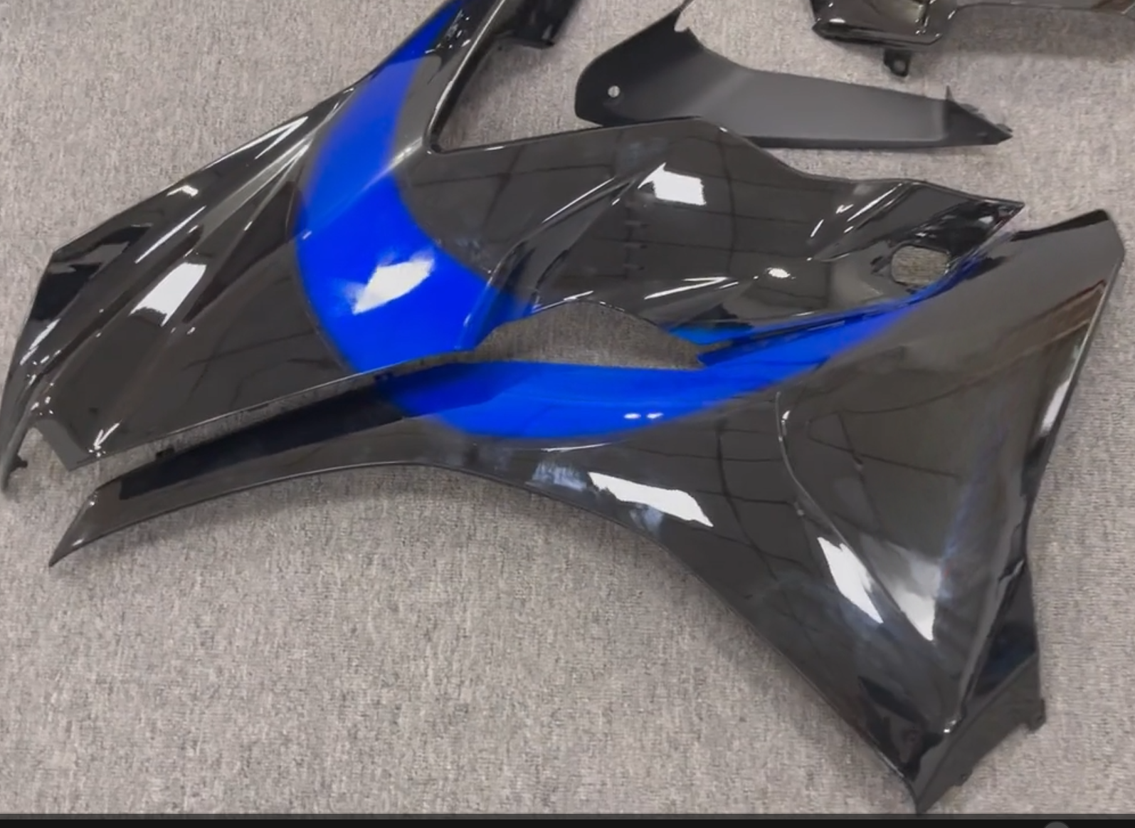 Motorcycle Fairing Kit for Ducati 939S Customized Motorcycle ABS Fairings  Kit